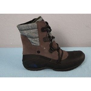 North Face Nuptse Purna Shorty Women Waterproof Hiking Boot Sz10 Right shoe only